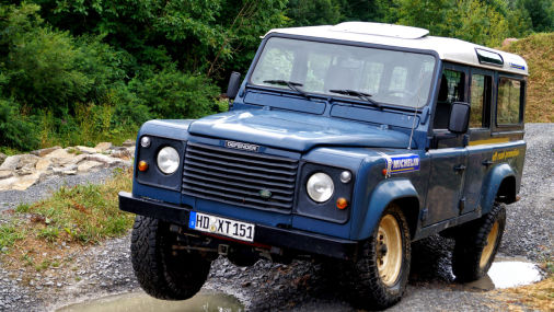 Land Rover Defender Offroad